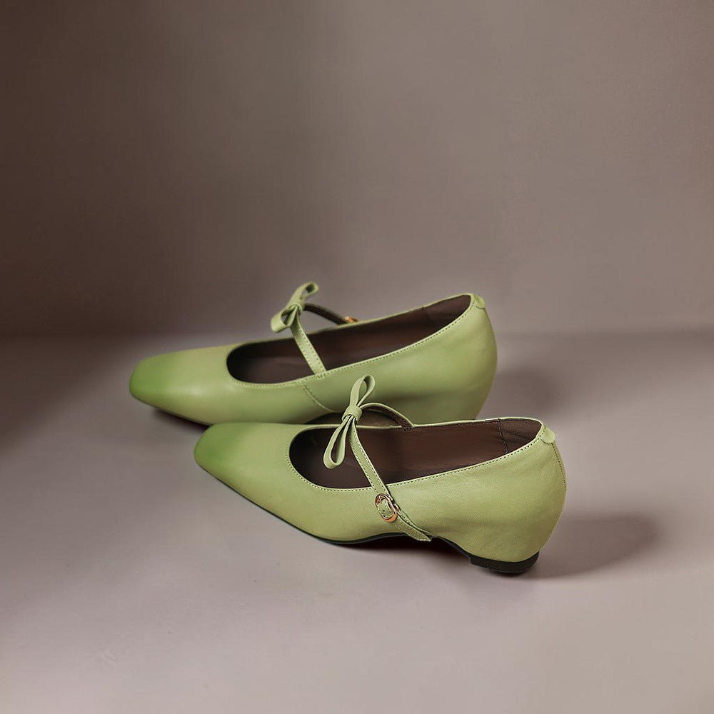 NOOR | ELEGANTE MARY JANES MET STRIK